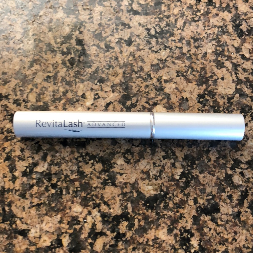 Revitalash Advanced eyelash conditioner